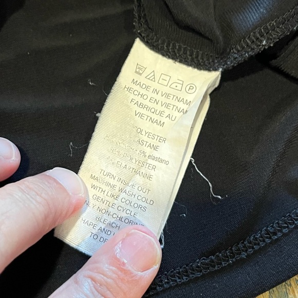 🖤 MICHAEL Michael Kors - Eyelet Lace-Up Top - Size S - Picture 3 of 9